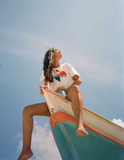Un Hôtel Magique t-shirt-SIZE XS-Hôtel Magique