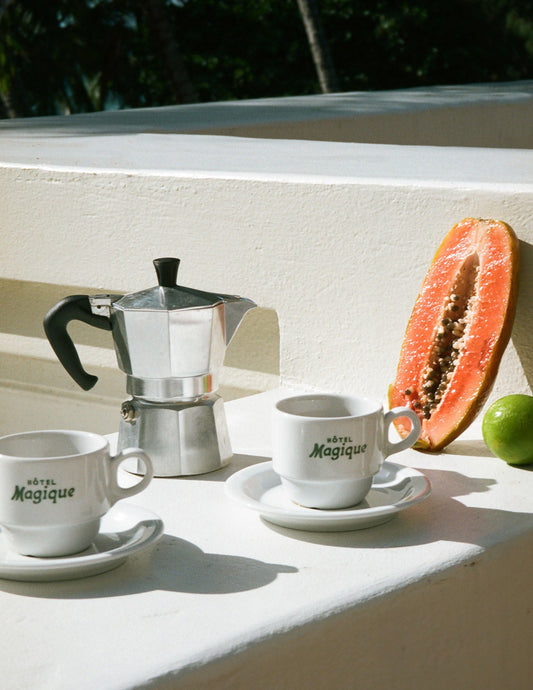 Magique cup and saucer set-Hôtel-Magique