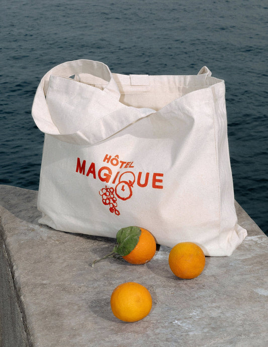 Red Fruity Magique tote bag-Hôtel-Magique